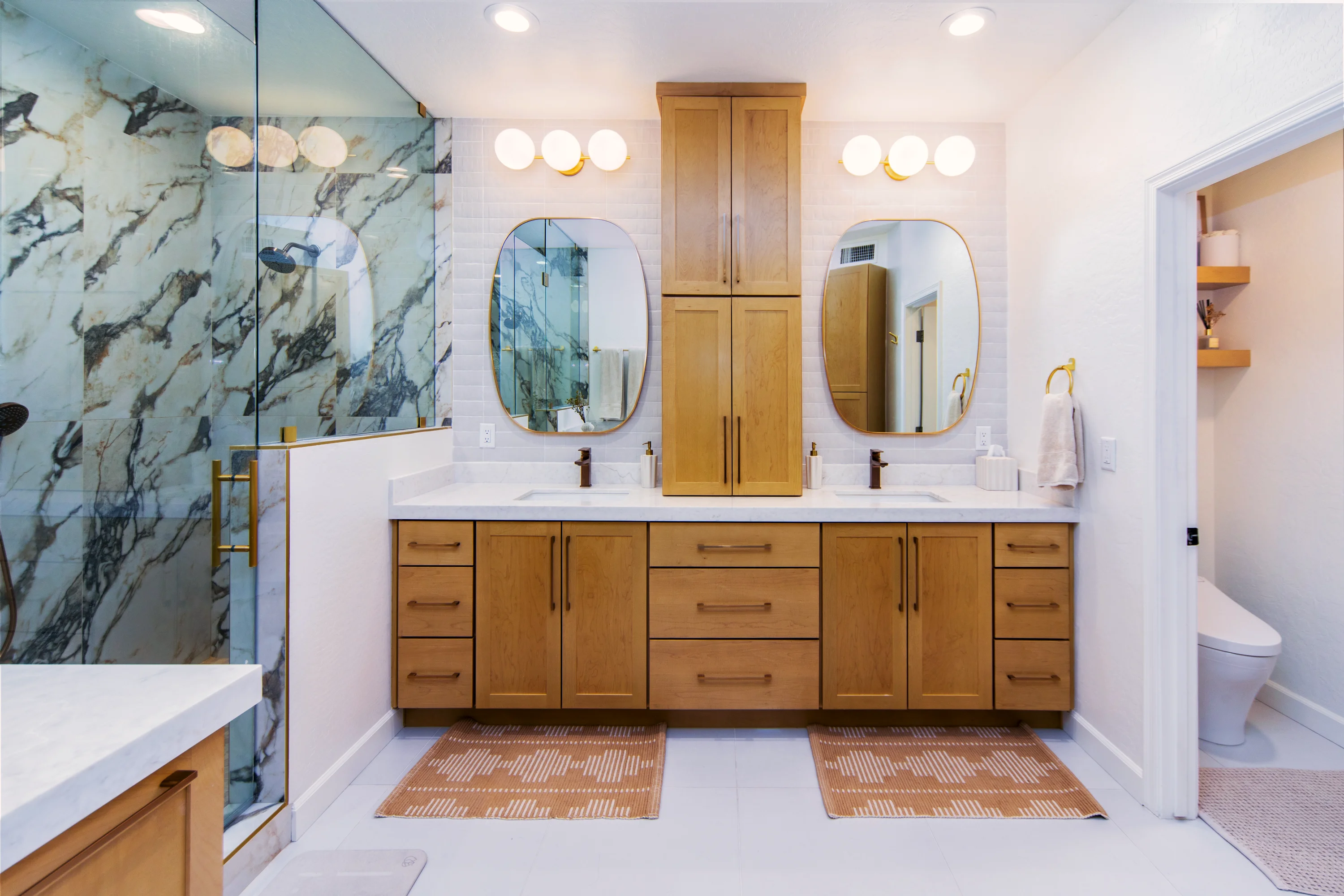 Master Bathroom - Double Vanity